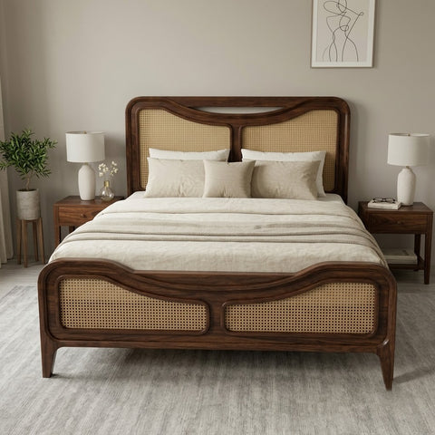 Elegant Sheesham Wood Bed for Modern Master Bedrooms