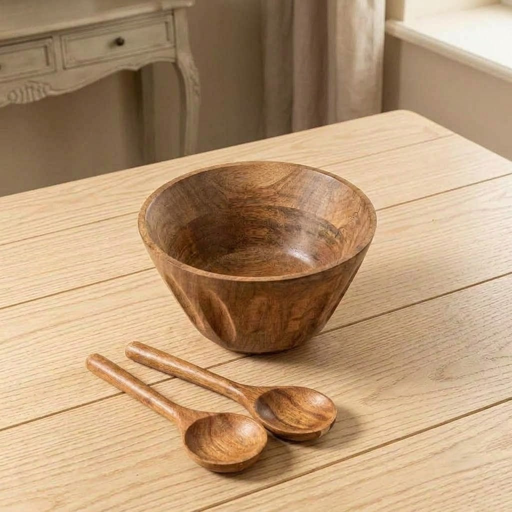 Natural acacia wood serving bowl for dining table and home décor