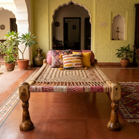 PRITI Traditional Indian Charpai Bed – Sheesham Wood & Designer Jute Rope