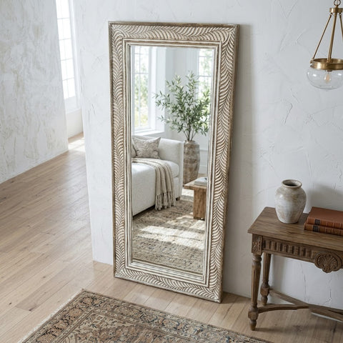 PRITI decorative hand-carved wall mirror for bedroom
