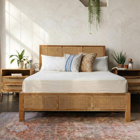 PRITI Rattan Bed