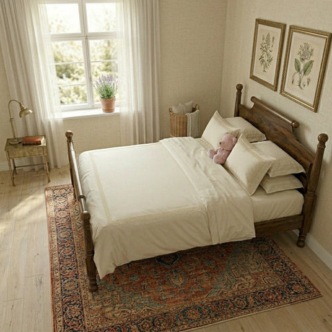 Priti : FURNNINO KING BED IN SHEESHAM WOOD