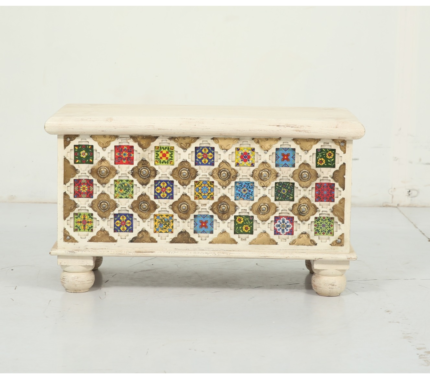 Priti Small Trunk-Creamy