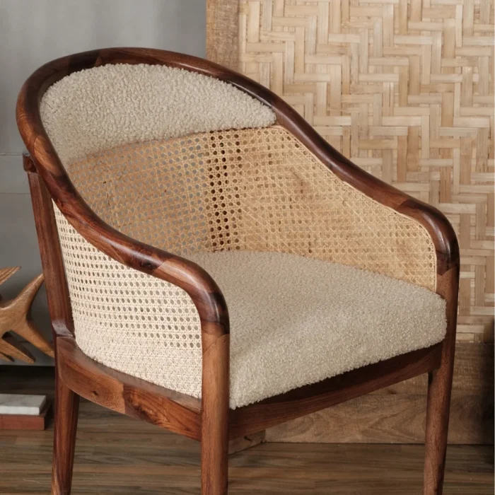 Laviana Royal Solid Wood Boucle Chair - Image 4