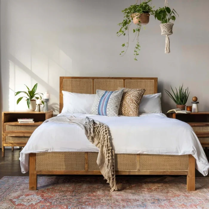 PRITI Rattan Bed